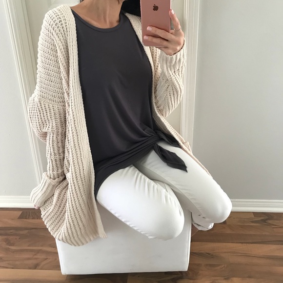 NOT AVAILABLEEE - Picture 2 of 7